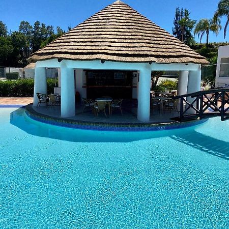 Beautiful Apartment For Rent In Quinta Do Lago With Excellent Resort Facilities Close To Lake And Beach. Экстерьер фото