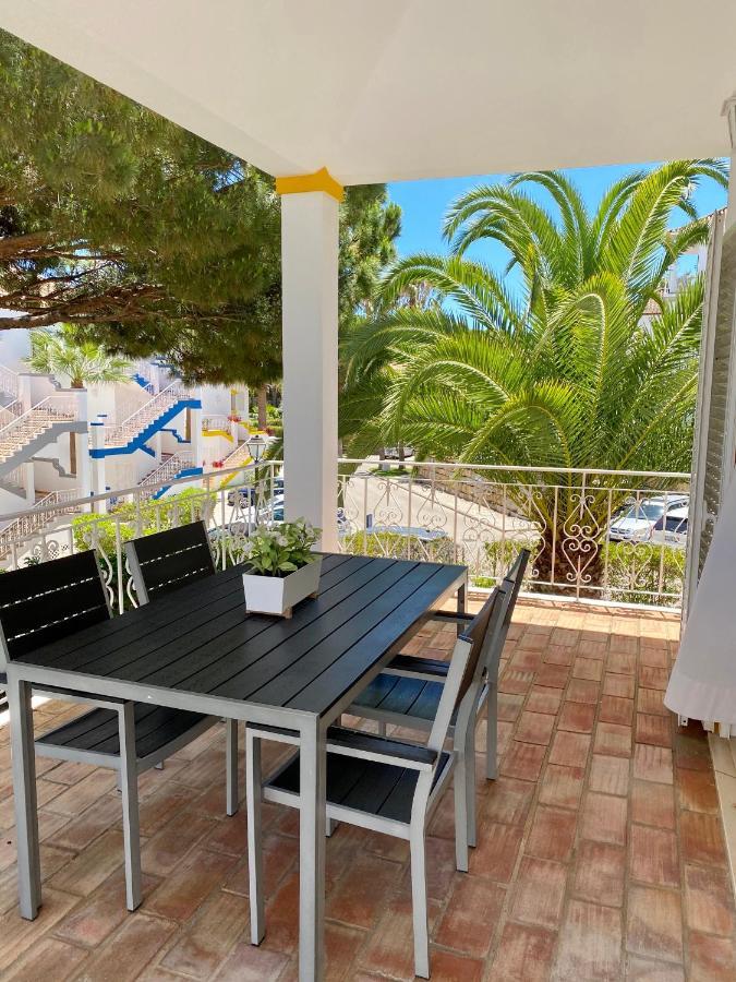 Beautiful Apartment For Rent In Quinta Do Lago With Excellent Resort Facilities Close To Lake And Beach. Экстерьер фото