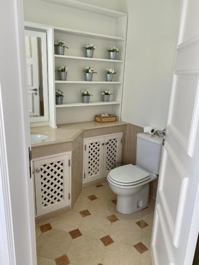Beautiful Apartment For Rent In Quinta Do Lago With Excellent Resort Facilities Close To Lake And Beach. Экстерьер фото