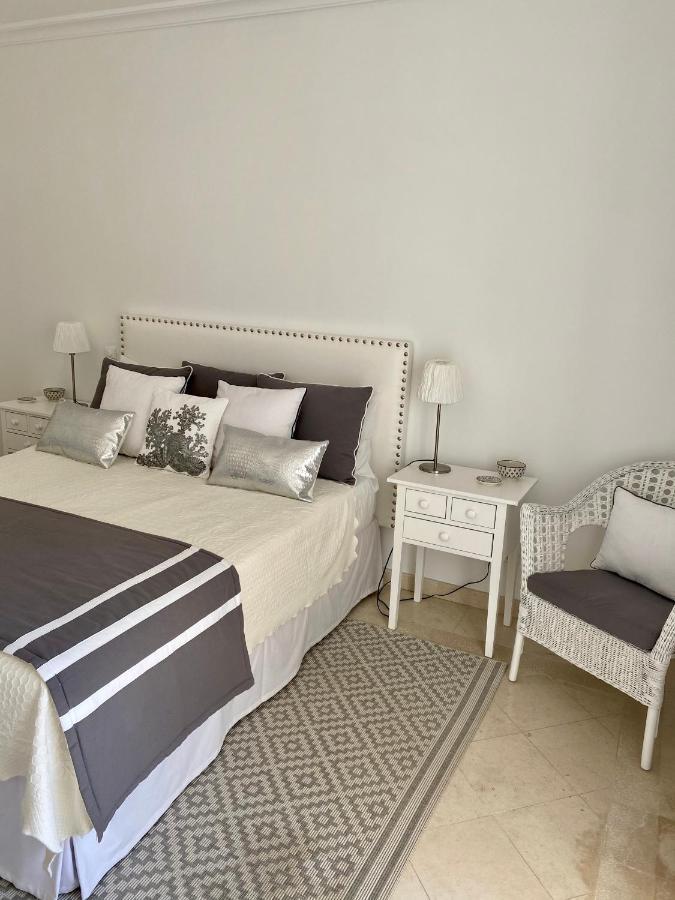 Beautiful Apartment For Rent In Quinta Do Lago With Excellent Resort Facilities Close To Lake And Beach. Экстерьер фото